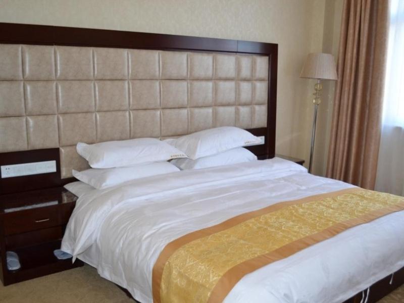 Greentree Alliance Inner Mongolia Autonomous Region Xilinhot Beizi Temple Street Hotel Esterno foto