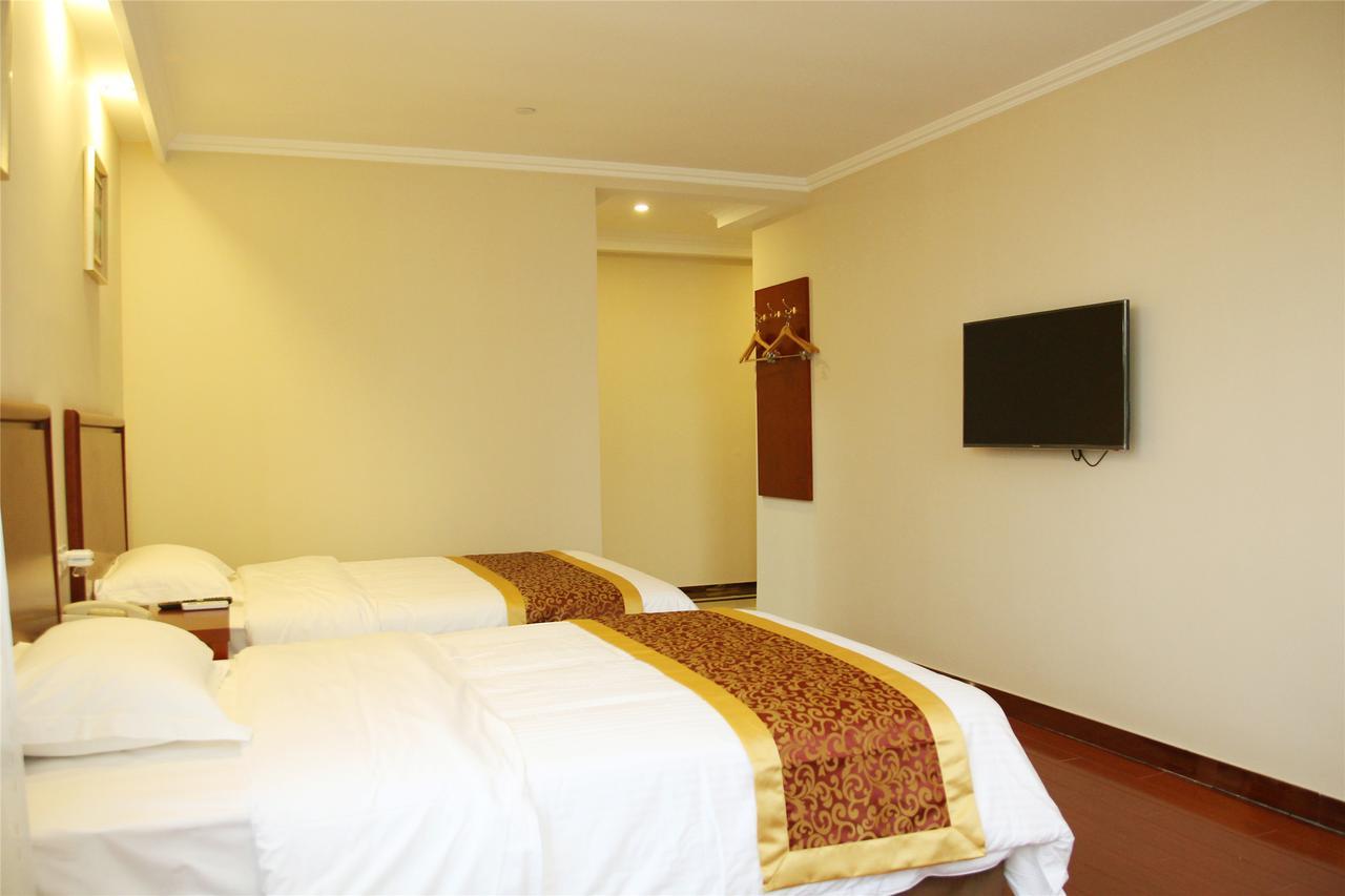 Greentree Alliance Inner Mongolia Autonomous Region Xilinhot Beizi Temple Street Hotel Esterno foto