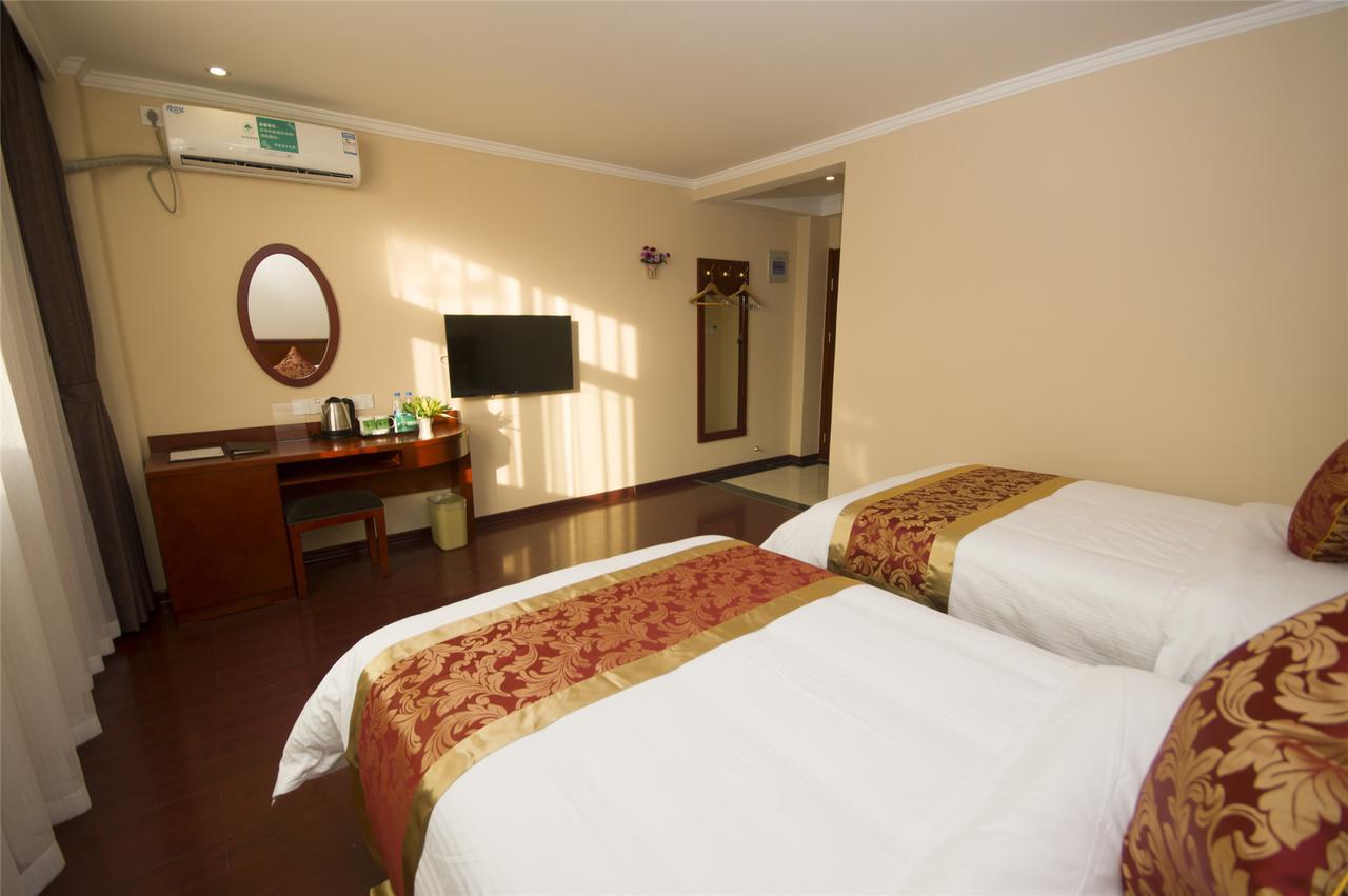 Greentree Alliance Inner Mongolia Autonomous Region Xilinhot Beizi Temple Street Hotel Esterno foto