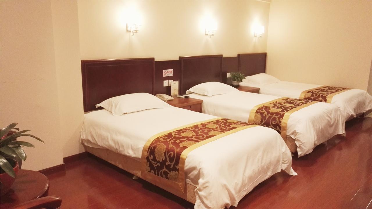 Greentree Alliance Inner Mongolia Autonomous Region Xilinhot Beizi Temple Street Hotel Esterno foto